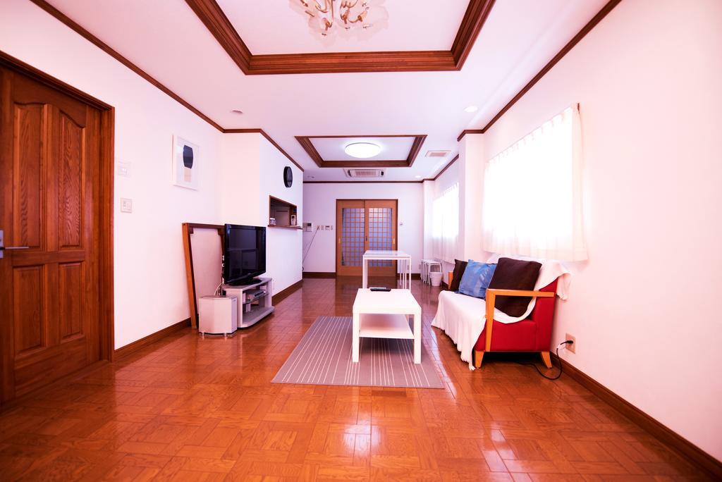 Terrace + House Bentencho Осака Екстериор снимка